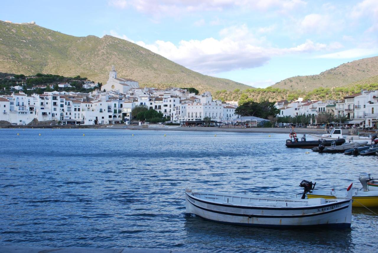 Es Caials Apartment Cadaques Ngoại thất bức ảnh